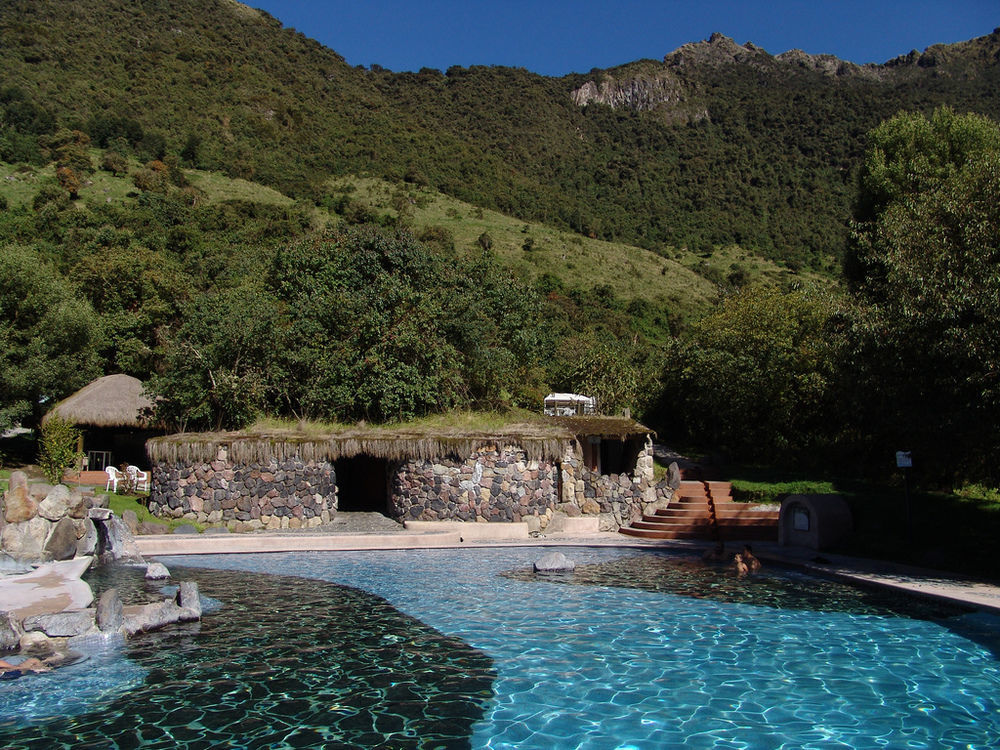 Termas De Papallacta Exterior foto The thermal baths of Bagni di Lucca