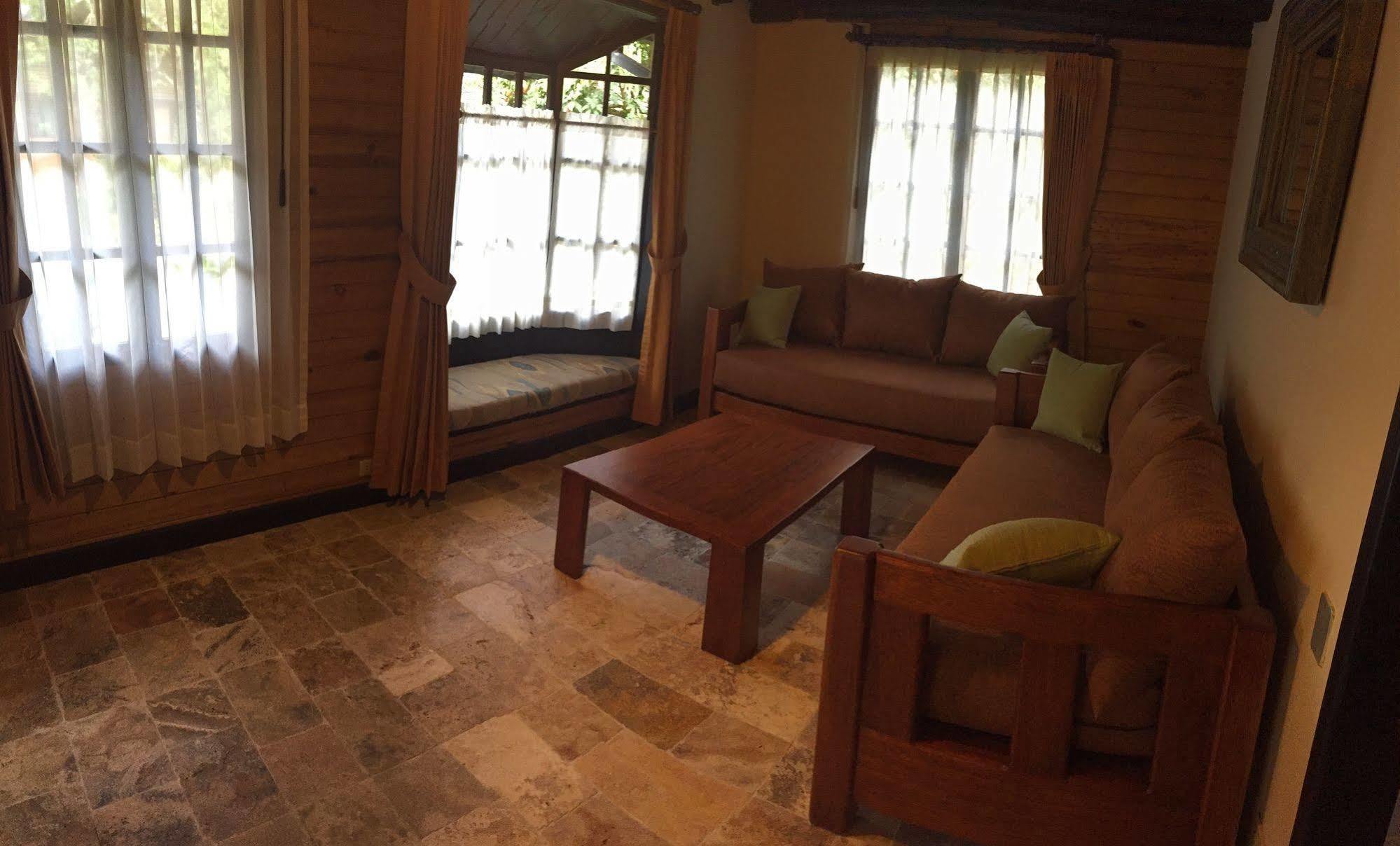 Termas De Papallacta Exterior foto The living room of the house