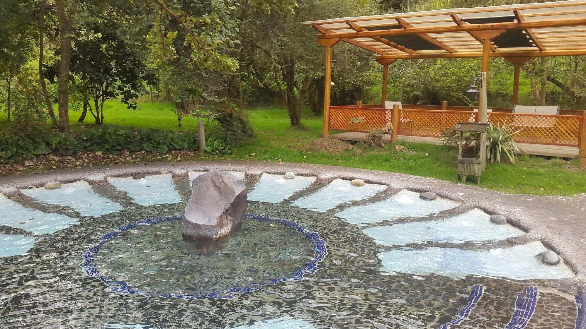 Termas De Papallacta Exterior foto The outdoor thermal pool